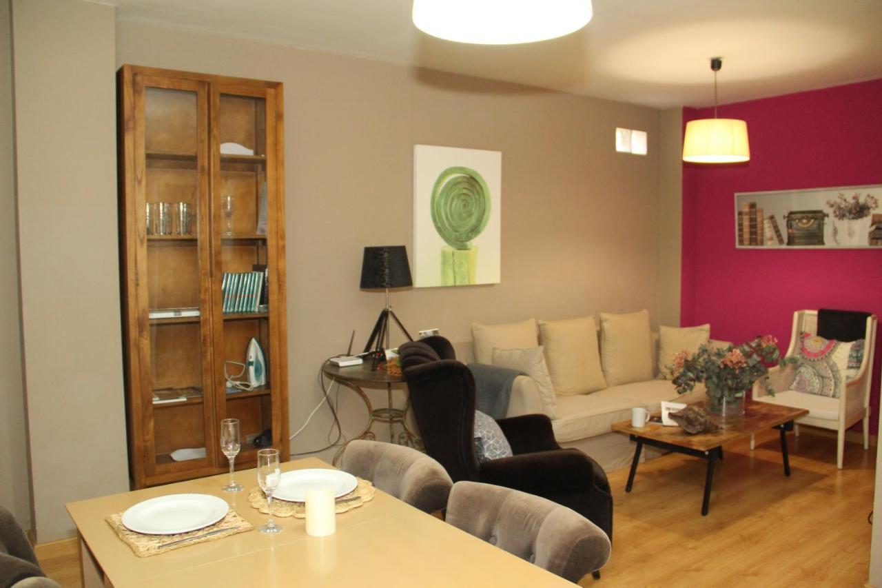 Apartamentos Alcazar De Баеза Екстериор снимка