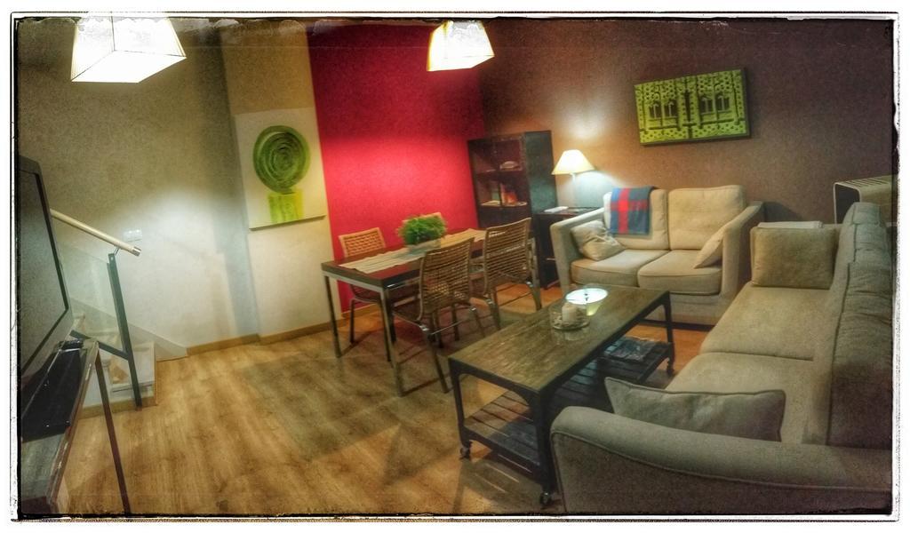 Apartamentos Alcazar De Баеза Екстериор снимка