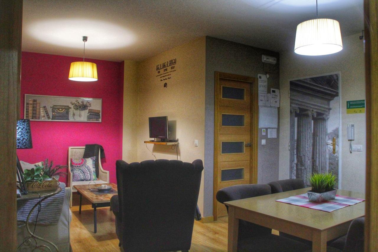 Apartamentos Alcazar De Баеза Екстериор снимка