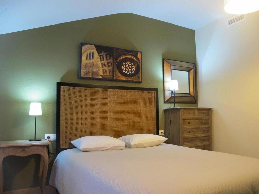 Apartamentos Alcazar De Баеза Екстериор снимка
